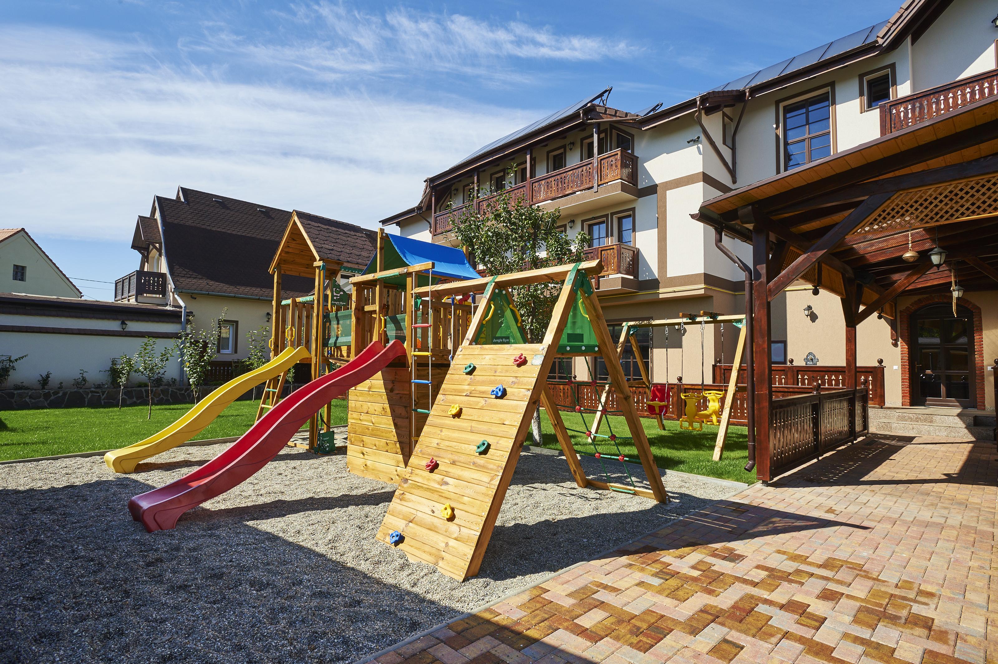 Conacul Ambient Hotel Cristian  Exterior photo
